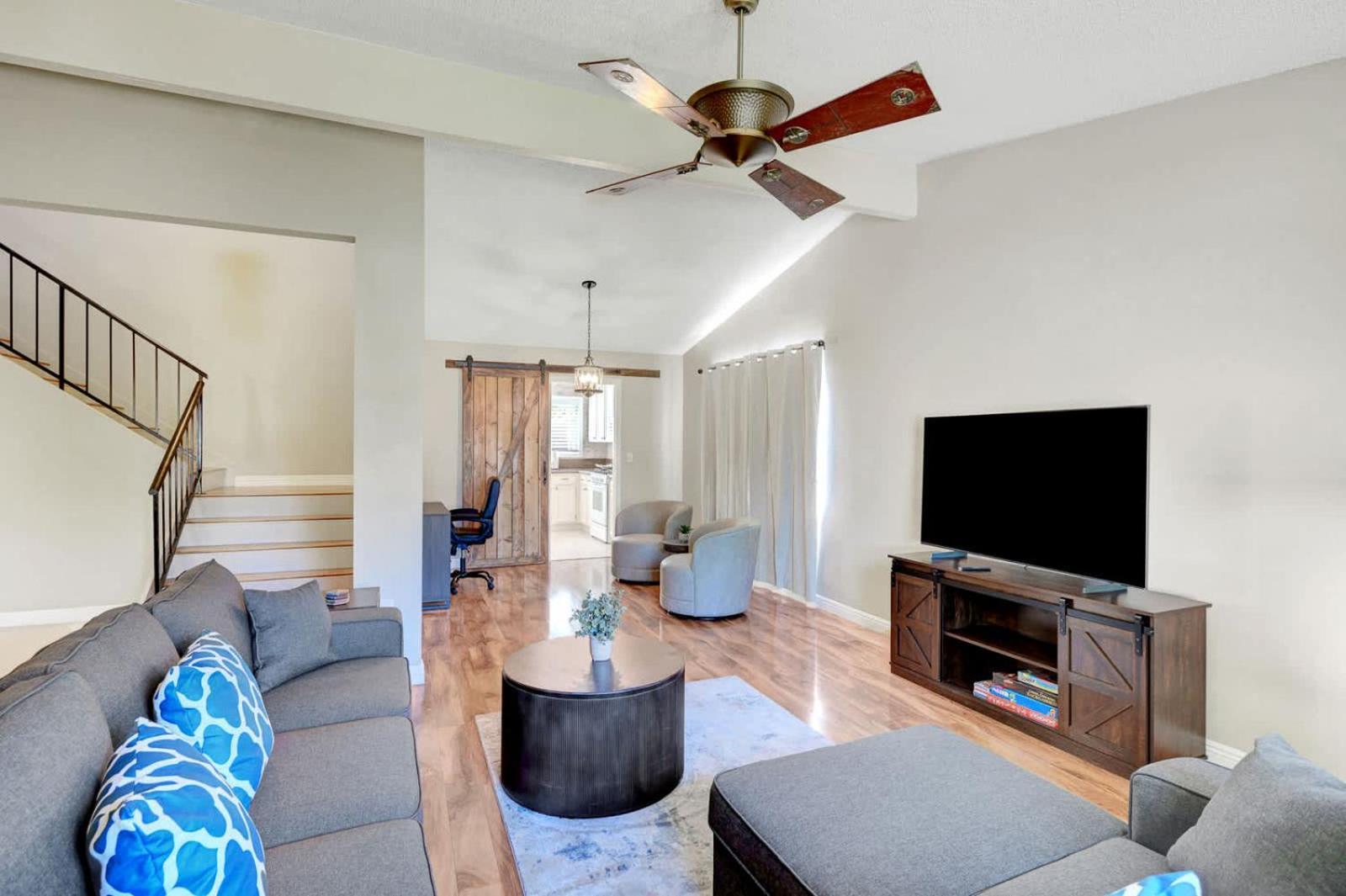 Bright Fun Spacious Home With Pool Las Vegas Bagian luar foto