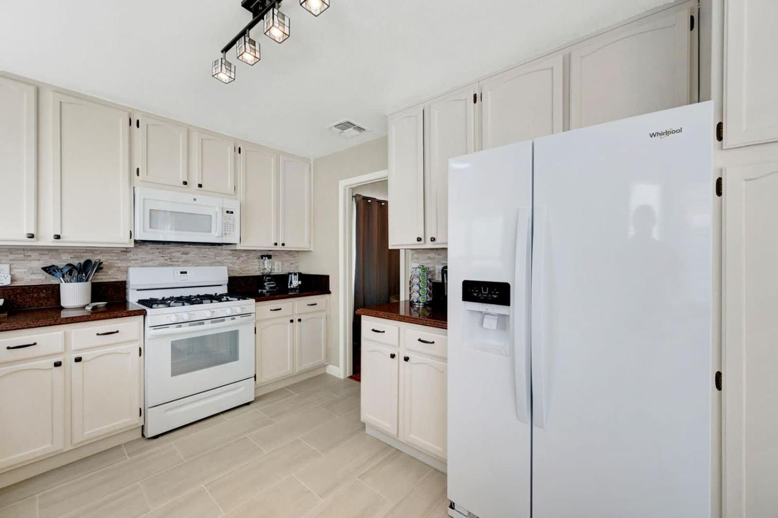 Bright Fun Spacious Home With Pool Las Vegas Bagian luar foto