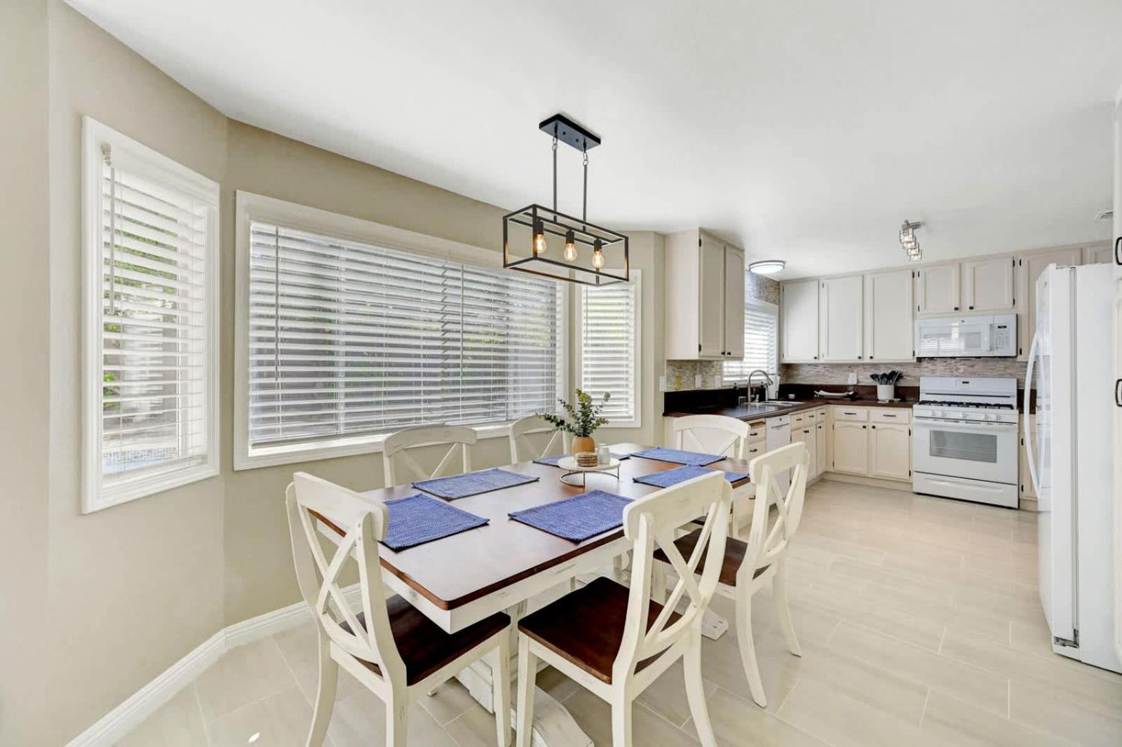 Bright Fun Spacious Home With Pool Las Vegas Bagian luar foto